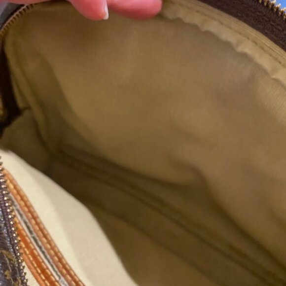 Authentic Vintage LOUIS VUITTON Reporter PM Monogram Canvas Crossbody Bag - Picture 13 of 16